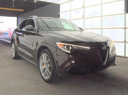 2018 Alfa Romeo Stelvio Ti Sport