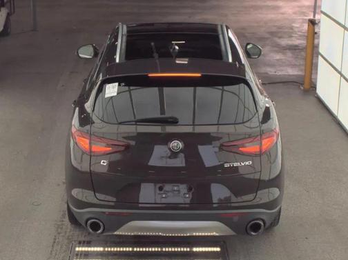 2018 Alfa Romeo Stelvio Ti Sport