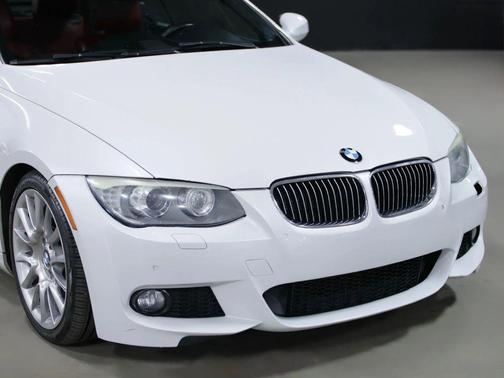 2013 BMW 328 328i Convertible 2D