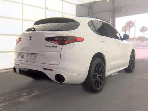 Alfa White 2020 Alfa Romeo Stelvio Sport