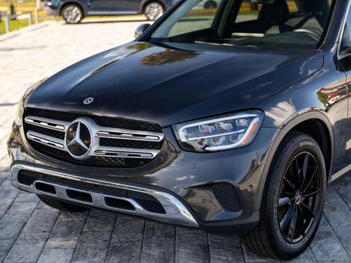 Gray 2021 Mercedes-Benz GLC 300 Base