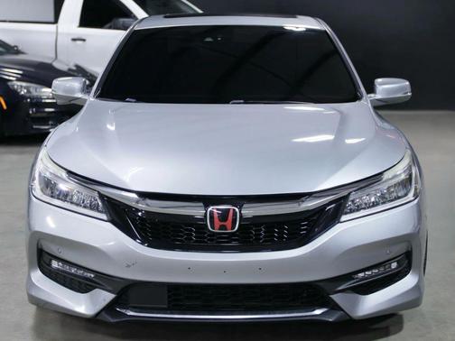 2017 Honda Accord Touring V6