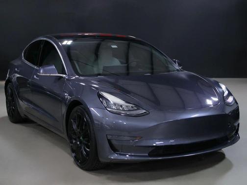 2020 Tesla Model 3 Standard Range