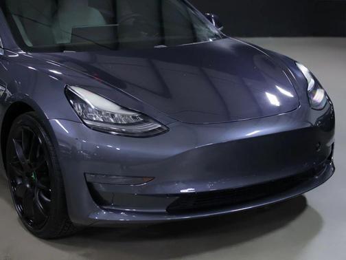 2020 Tesla Model 3 Standard Range