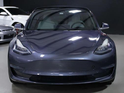 2020 Tesla Model 3 Standard Range