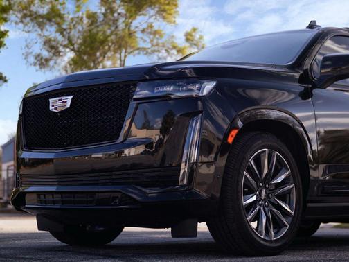 2023 Cadillac Escalade Sport Platinum