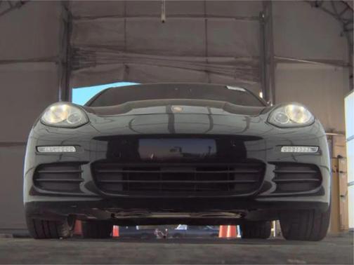 2015 Porsche Panamera 4