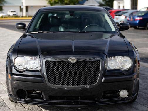 2006 Chrysler 300 SRT8