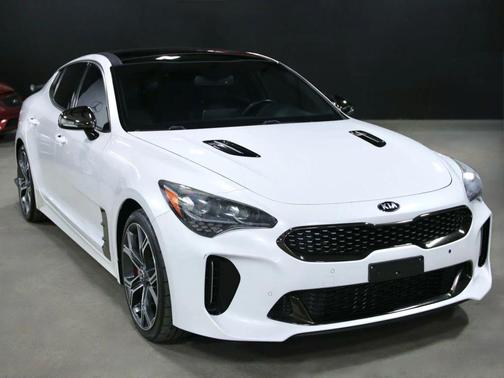 2018 Kia Stinger GT1