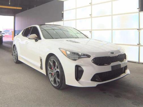 2018 Kia Stinger GT1
