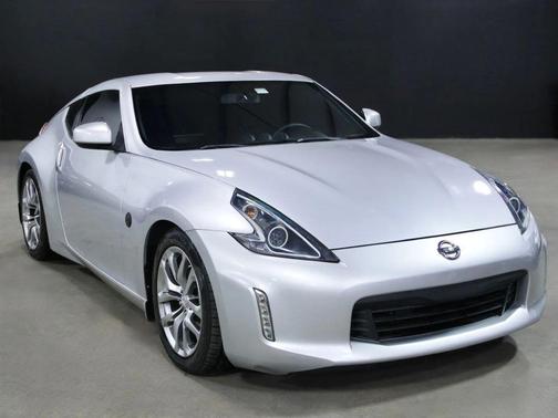 2014 Nissan 370Z Base