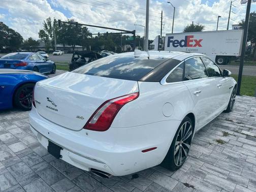Fuji White 2019 Jaguar XJ XJL Portfolio