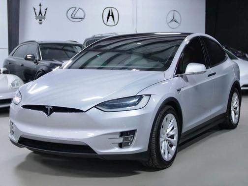 2017 Tesla Model X Suv