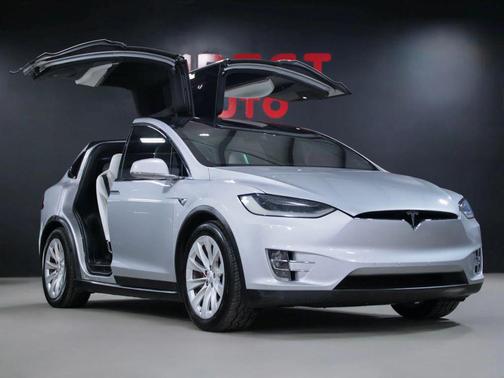 2017 Tesla Model X Suv