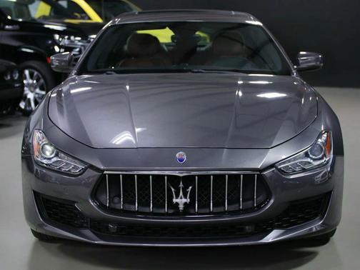 2018 Maserati Ghibli Base