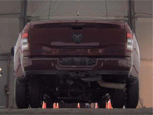 Delmonico Red Pearlcoat 2022 RAM 3500 Big Horn Crew Cab 4x4 8' Box