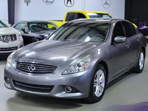 2013 INFINITI G37x Base