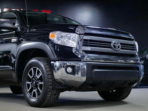 2015 Toyota Tundra SR