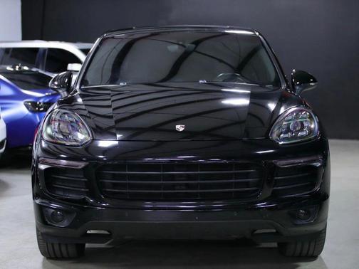 2016 Porsche Cayenne Sport Utility 4D