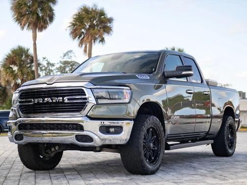 Olive Green Pearlcoat 2020 RAM 1500 Big Horn/Lone Star
