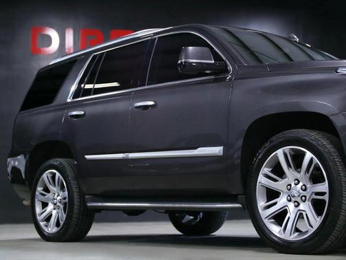 2017 Cadillac Escalade Luxury