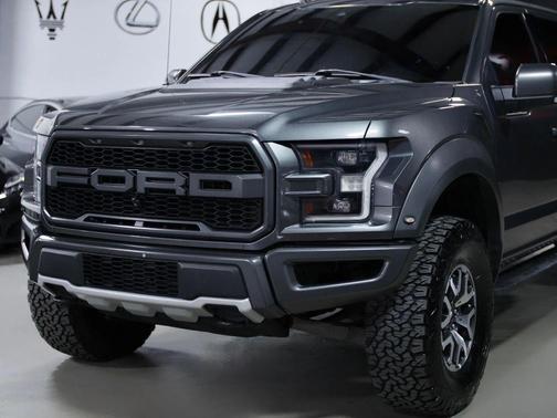 2020 Ford F-150 Raptor