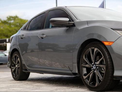 Polished Metal Metallic 2017 Honda Civic Sport
