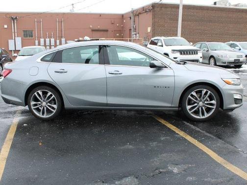 2023 Chevrolet Malibu FWD 2LT