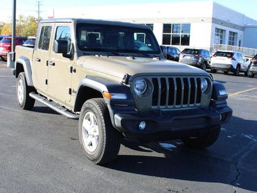 2020 Jeep Gladiator Sport S
