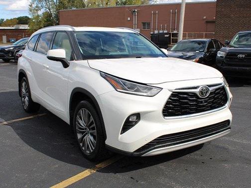 2021 Toyota Highlander Platinum
