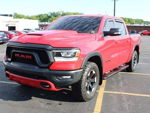 Flame Red Clearcoat 2019 RAM 1500 Rebel
