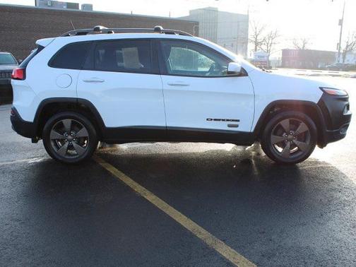 2016 Jeep Cherokee 75th Anniversary