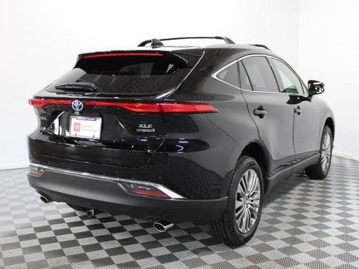2022 Toyota Venza XLE