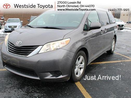 2014 Toyota Sienna LE