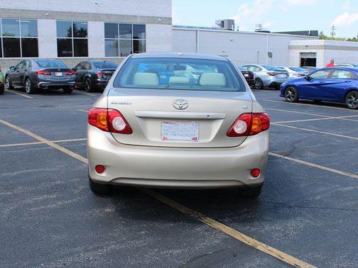 Desert Sand Mica 2009 Toyota Corolla LE