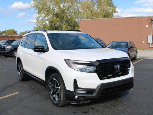 2023 Honda Passport AWD Elite