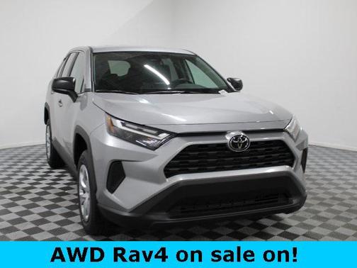 2025 Toyota RAV4 LE