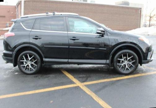 2016 Toyota RAV4 SE