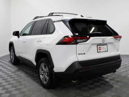 Ice Cap 2023 Toyota RAV4 XLE
