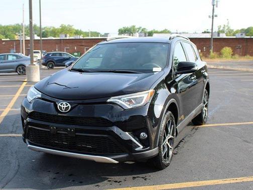 2016 Toyota RAV4 SE
