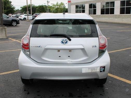 2014 Toyota Prius c Two