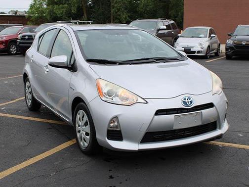 2014 Toyota Prius c Two