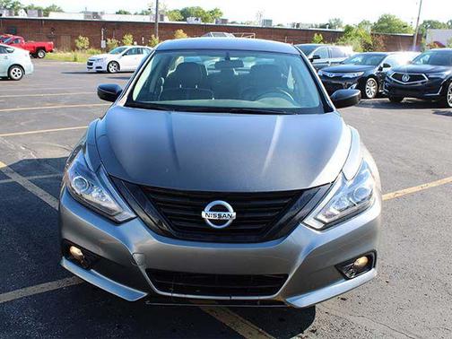 Gun Metallic 2018 Nissan Altima 2.5 SR