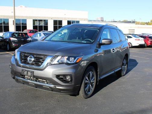 2020 Nissan Pathfinder S 4WD