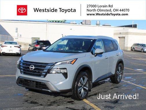 Boulder Gray Pearl 2025 Nissan Rogue SL