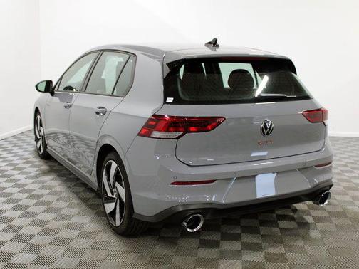 2025 Volkswagen Golf GTI 2.0T S DSG