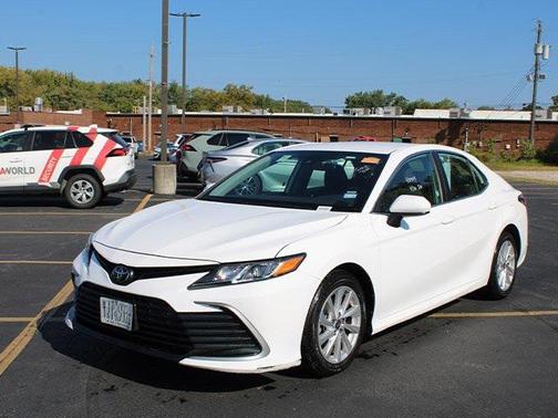 2024 Toyota Camry LE