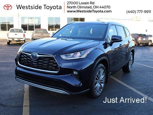 2021 Toyota Highlander Hybrid Platinum