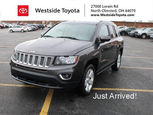 Granite Crystal Metallic Clearcoat 2015 Jeep Compass High Altitude