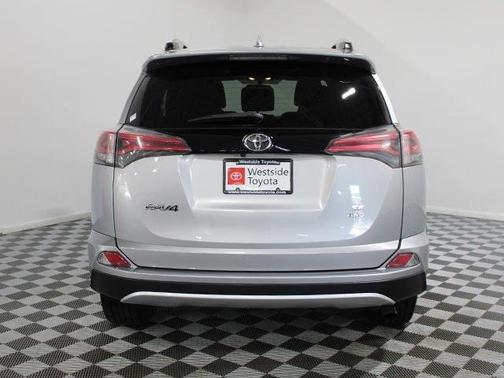 2016 Toyota RAV4 SE